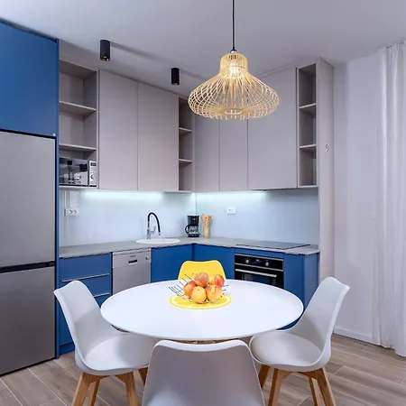 Apartment Modern, 2 Bedroom *