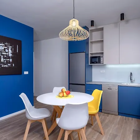 Modern, 2 Bedroom Hvar Town