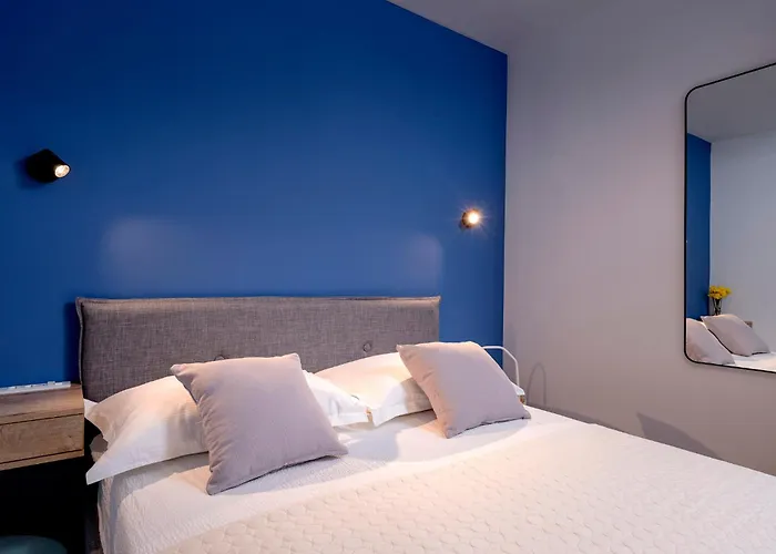 Modern, 2 Bedroom شقة هفار