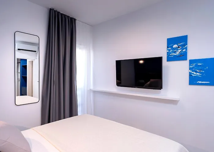 Apartment Modern, 2 Bedroom Hvar Town