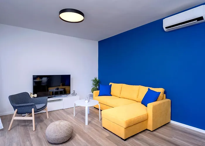 Apartment Modern, 2 Bedroom Hvar Town